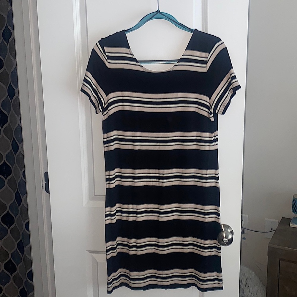 Women’s midi-dress — Business Professional